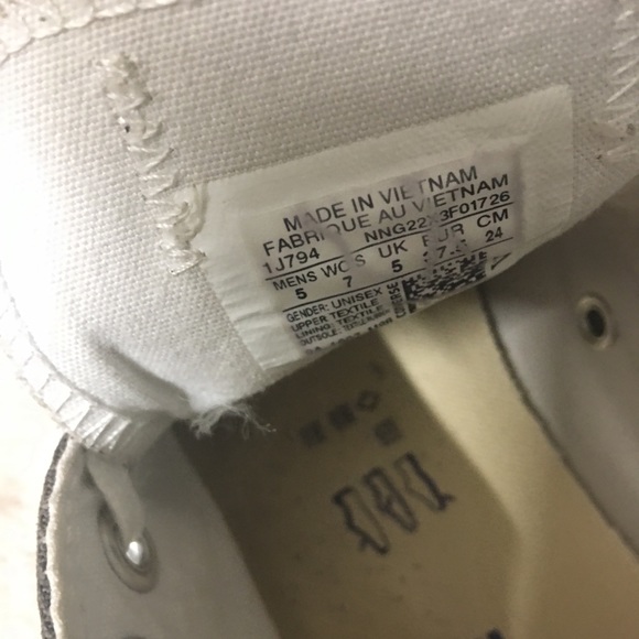 Shoes - Picture 3 of 5